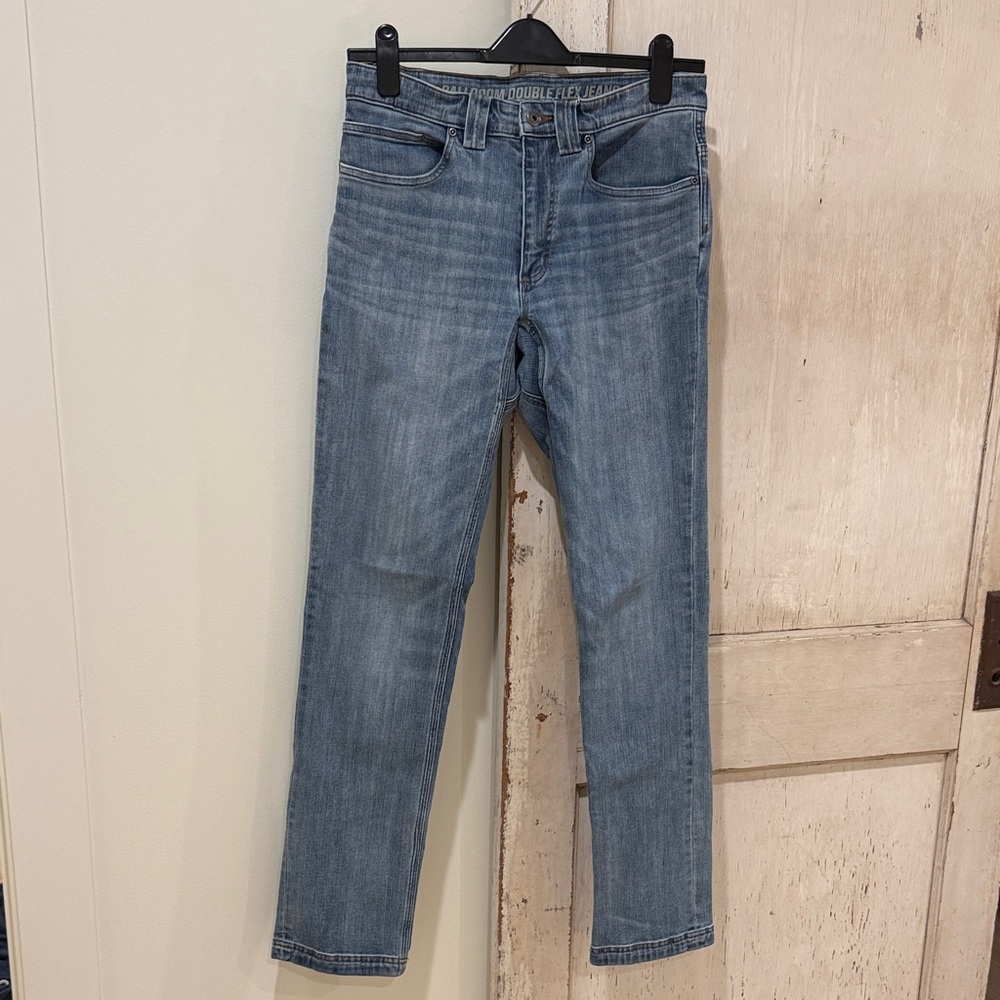 Duluth Trading Co Classic Blue Straight Jeans